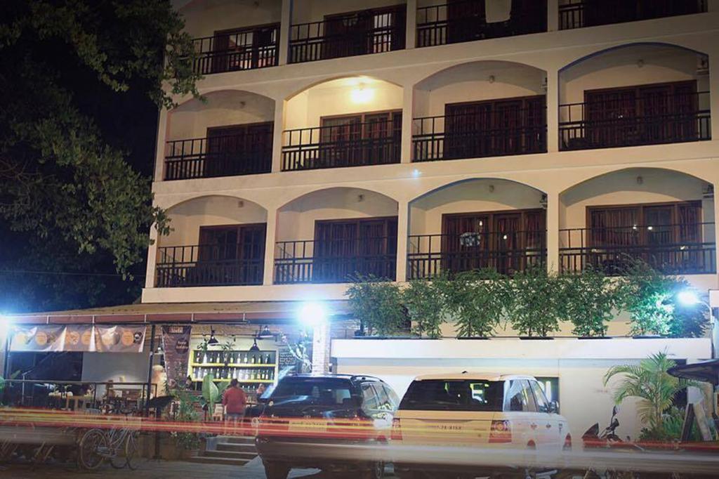 Central Hostel Сием Реап Екстериор снимка